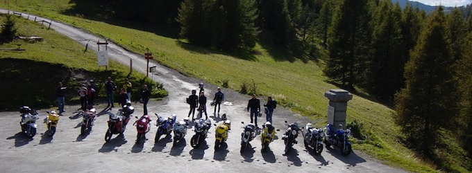 "Un des groupes de motards parmis tant d'autres."